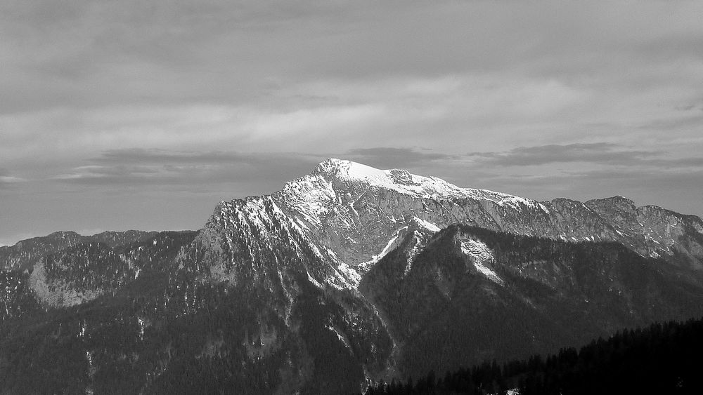 #1 Grand Som : encore un peu de soleil le matin Grand Som : encore un peu de soleil le matin