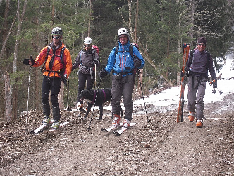 #17 bellacha : L bellacha : L'Eterlou team dans la poudre