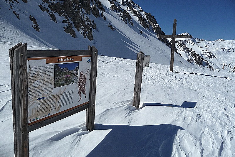 #4 col de la roue : un peu de lecture et de spirituel au col parce que il n col de la roue : un peu de lecture et de spirituel au col parce que il n'ya pas que ski snow and sun