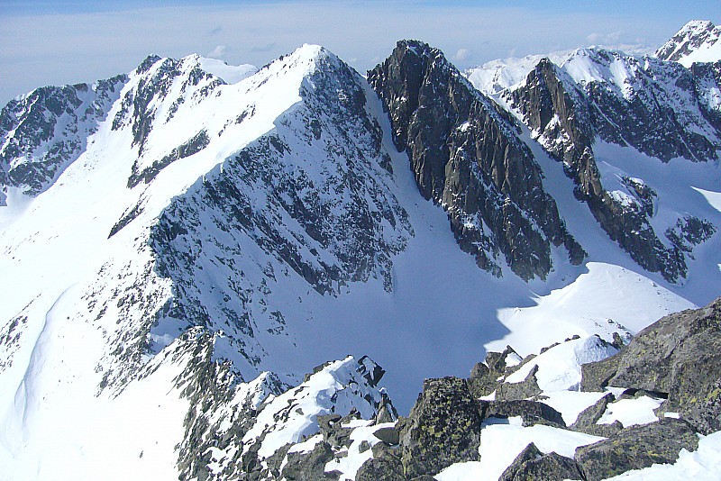 #7 Pic de Contraix : Vue sur les couloirs N des Crestells de Collieto Pic de Contraix : Vue sur les couloirs N des Crestells de Collieto
