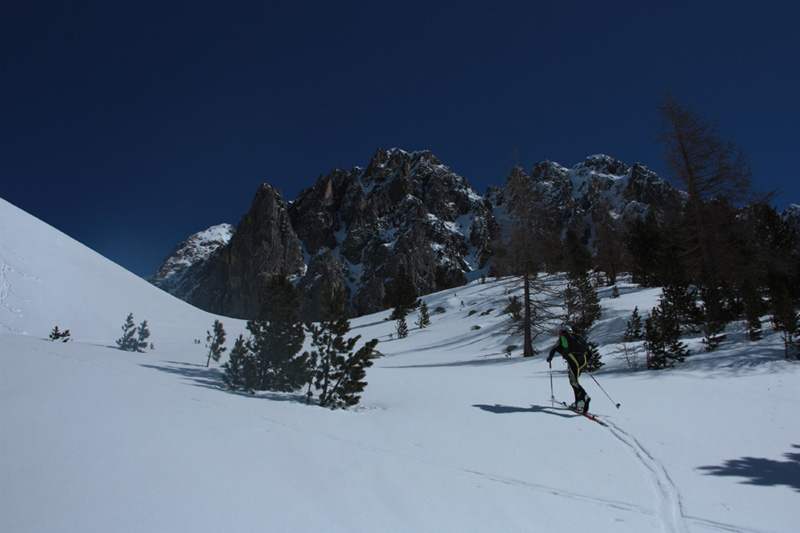 #1 Montée Vallon de l Montée Vallon de l'Erps : Serge; et le ciel bleu