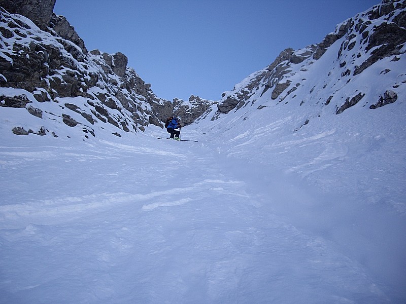 #8 Ca commence à gouloté dans la deuxieme partie du couloir. Ca commence à gouloté dans la deuxieme partie du couloir.