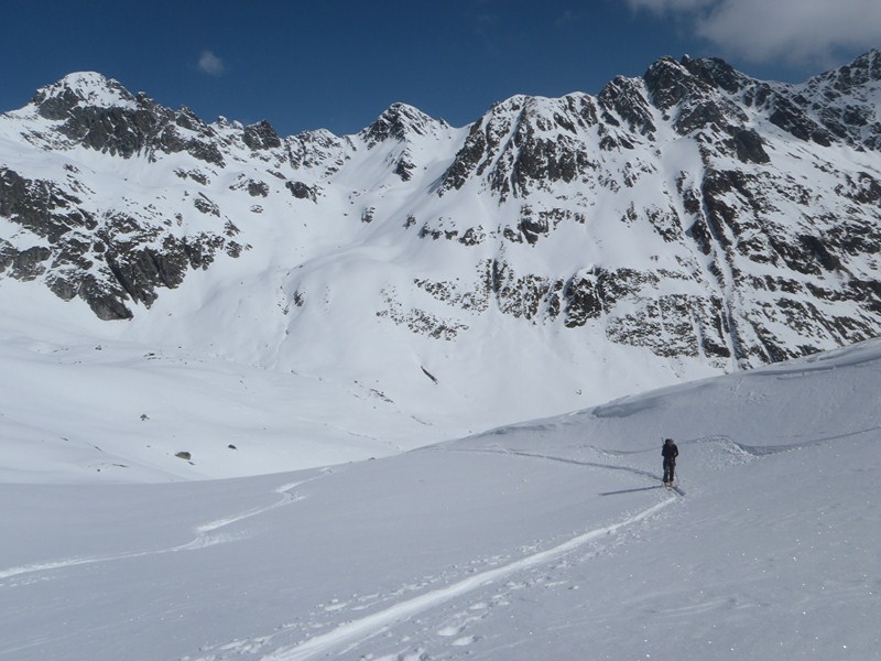 #14 Bachir sous la pointe de la lavoire, vierge Bachir sous la pointe de la lavoire, vierge