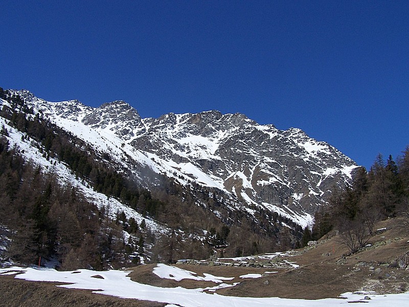 #10 Col de Chavière : Vallon de Polset vu depuis le plan du say vers 12h30. Col de Chavière : Vallon de Polset vu depuis le plan du say vers 12h30.