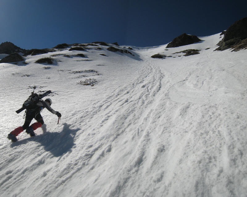 #1 Puy Ferrand : Le skieur-alpiniste qui remonte Puy Ferrand : Le skieur-alpiniste qui remonte