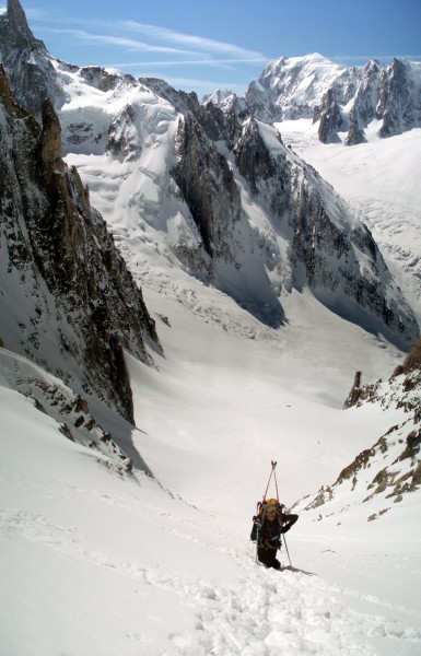 Couloir de montée : C'est par ce couloir qu'on peut faire demi-tour si le couloir du Capucin n'est pas skiable.