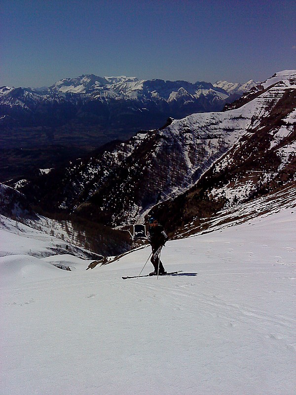 font Froide - Crest : le vallon bonus pour descendre ski
au pied en bonne neige, versant ouest,
leve tot s'abstenir