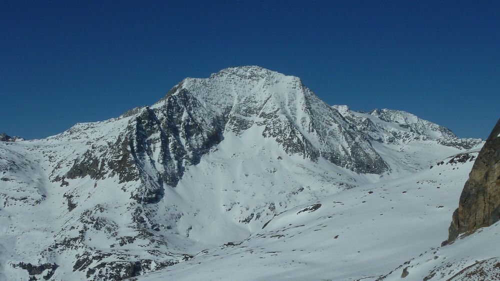 #2 Pointe de l Pointe de l'Echelle : il parait qu'un participant du jour a fait un hold up là bas 3 jours avant !!!