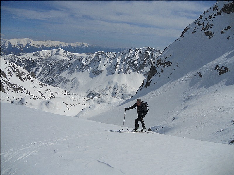 #3 Luc arrive au pas de la Fous Luc arrive au pas de la Fous