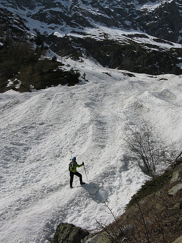 #13 val Estrèche : ... on pose les skis, les mollets trop balottés par les montagnes russes des avalanches ! val Estrèche : ... on pose les skis, les mollets trop balottés par les montagnes russes des avalanches !