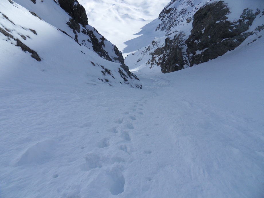 Le couloir : plein de neige mais de qualité médiocre