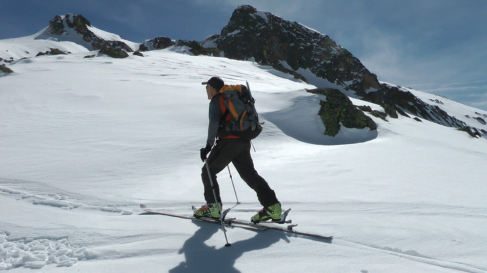 #18 vers 2850m: 1950m de D+, ça commence à faire long vers 2850m: 1950m de D+, ça commence à faire long