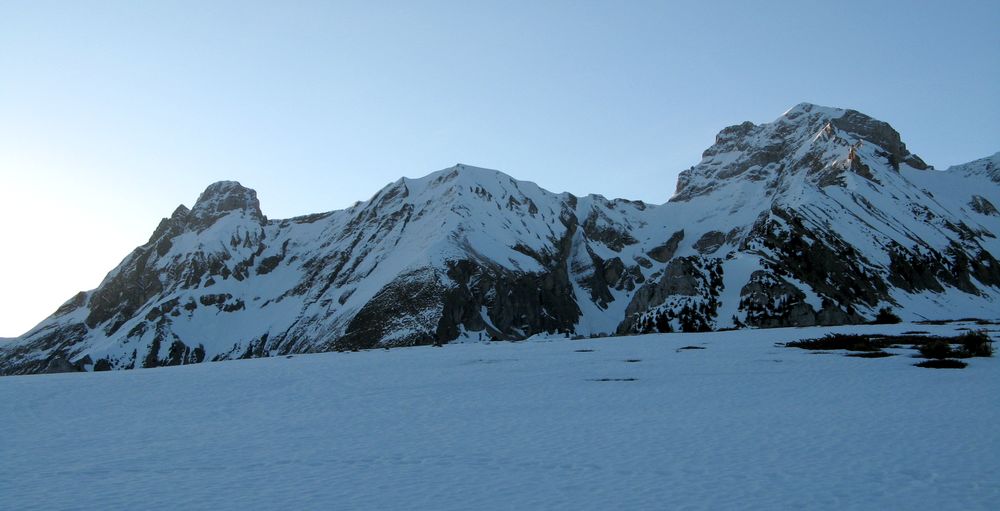 #1 Combe Sotty : La Face nord entre la Pointe du Midi eyt la Pointe blanche Combe Sotty : La Face nord entre la Pointe du Midi eyt la Pointe blanche