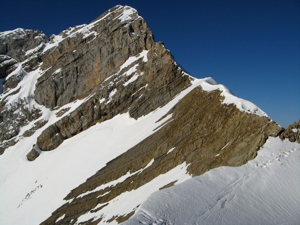 #5 Col du Rasoir : La face sud du Col du rasoir & le Jallouvre Col du Rasoir : La face sud du Col du rasoir & le Jallouvre