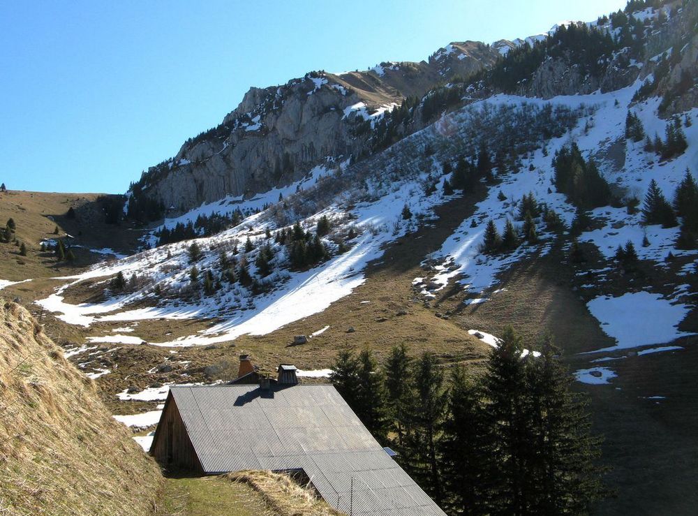 #8 Col du Rasoir : On peut descendre presque jusqu Col du Rasoir : On peut descendre presque jusqu'au chalet de Comborse