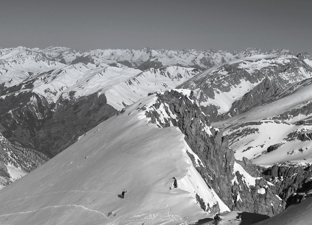 #6 L L'arête faitière