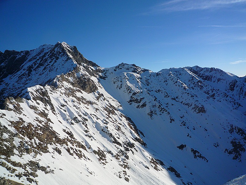#1 au col vers 7 h00 : beau petit panorama au col vers 7 h00 : beau petit panorama