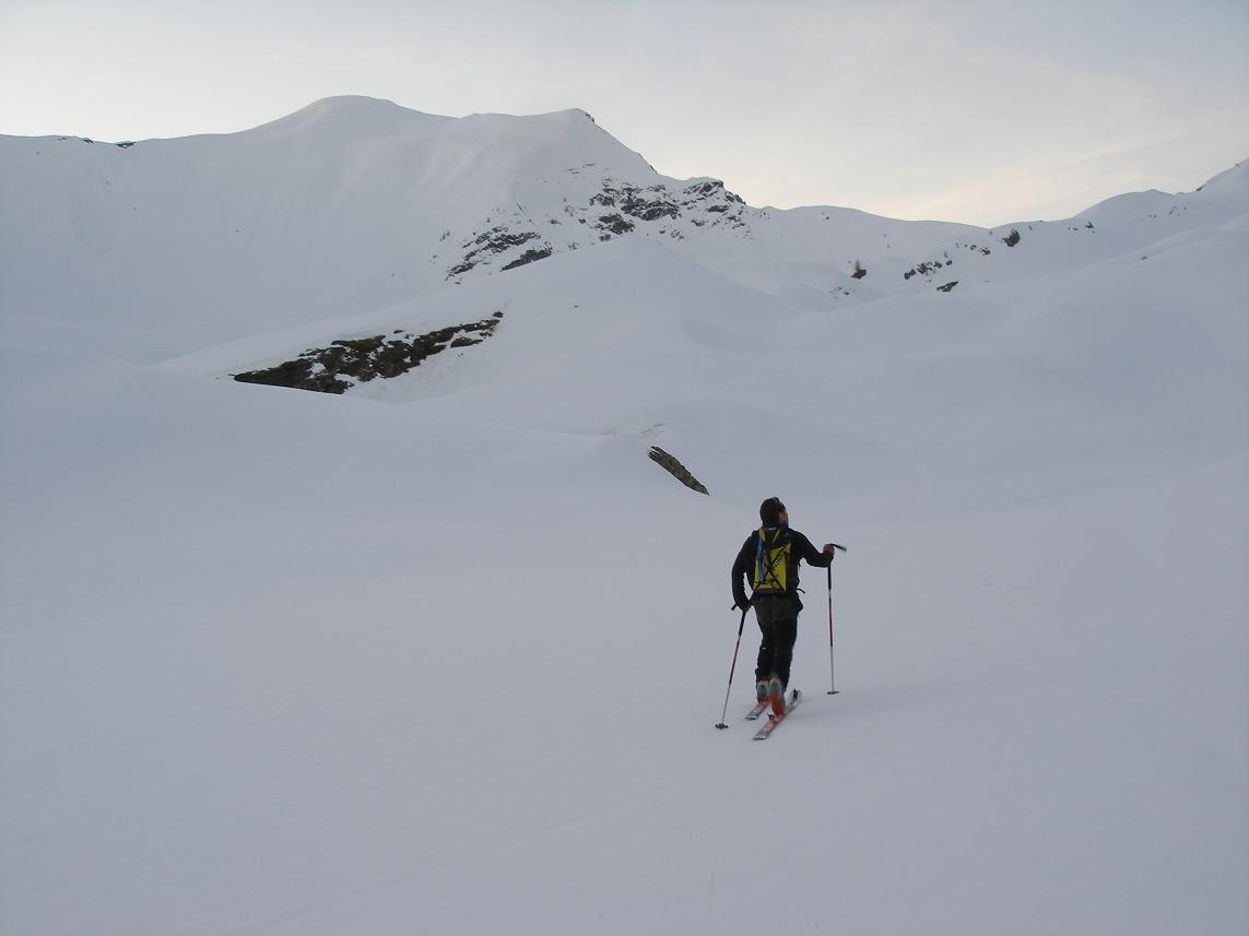 #2 vers 2100m : le jour se lève vers 2100m : le jour se lève