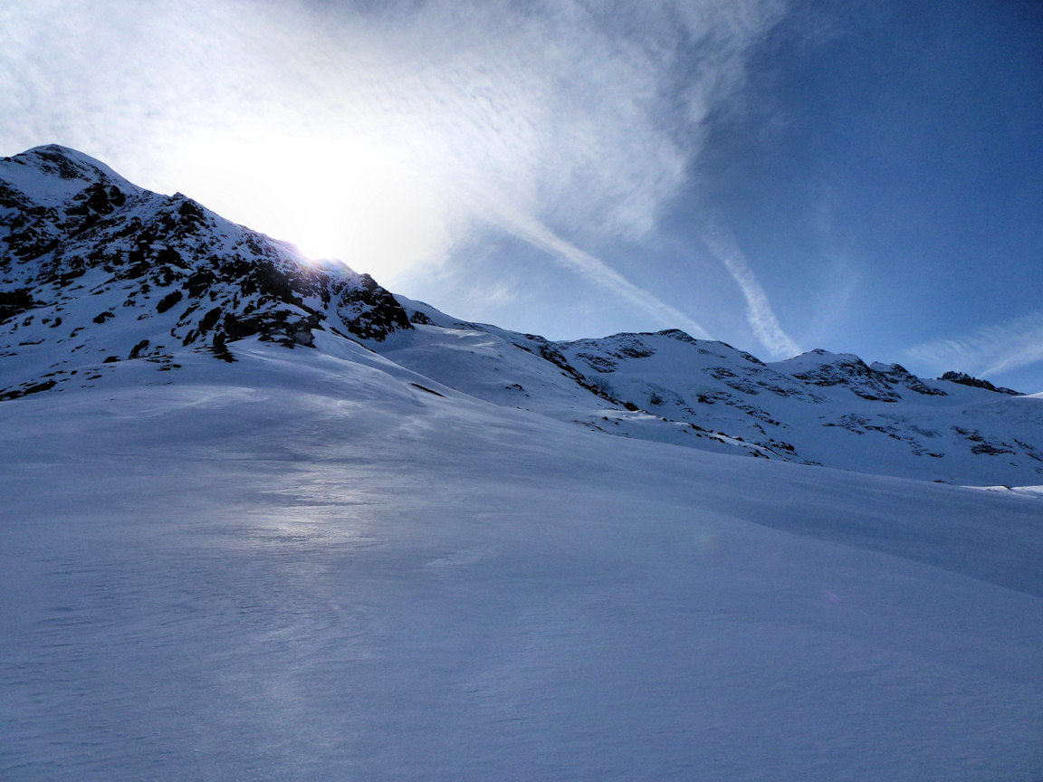 #19 Col du Vallonnet : Enfin les premiers rayons de soleil. Col du Vallonnet : Enfin les premiers rayons de soleil.