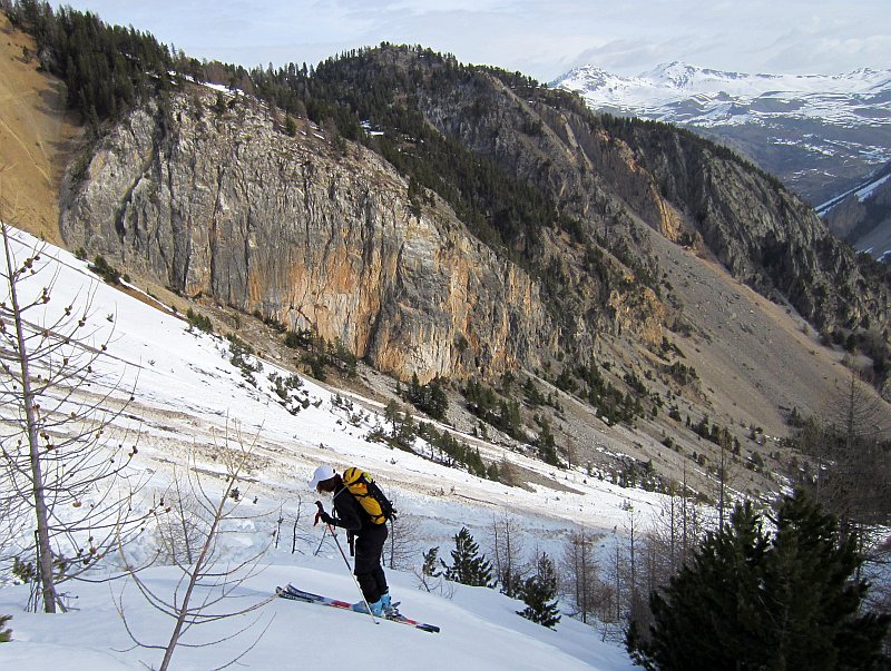 #3 combe de Malezan : toujours la combe et ses avalanches, vue du haut combe de Malezan : toujours la combe et ses avalanches, vue du haut