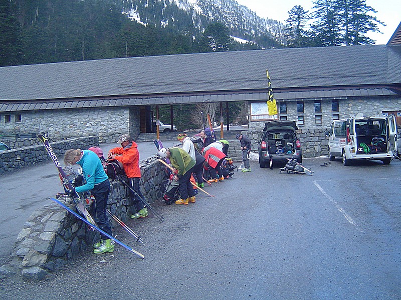 #1 Départ Pont d Départ Pont d'Espagne : Pas de neige : il faudra porter !...