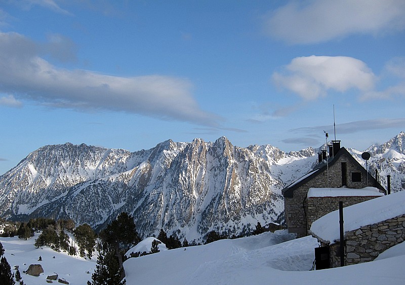#11 Refuge d Refuge d'Amitges : partie hiver (10 places) et partie été