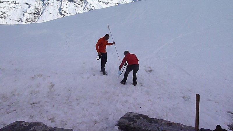 #5 exercice : de retour au refuge on en profite pour réviser exercice : de retour au refuge on en profite pour réviser