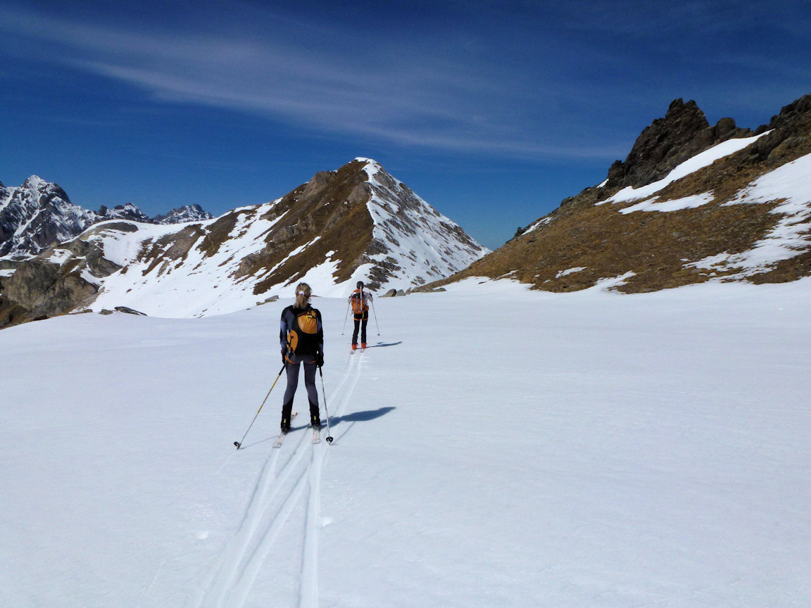 #8 Col du Vallonnet : Avant de rejoindre les pentes NO sous le Roc du Blanchon. Col du Vallonnet : Avant de rejoindre les pentes NO sous le Roc du Blanchon.