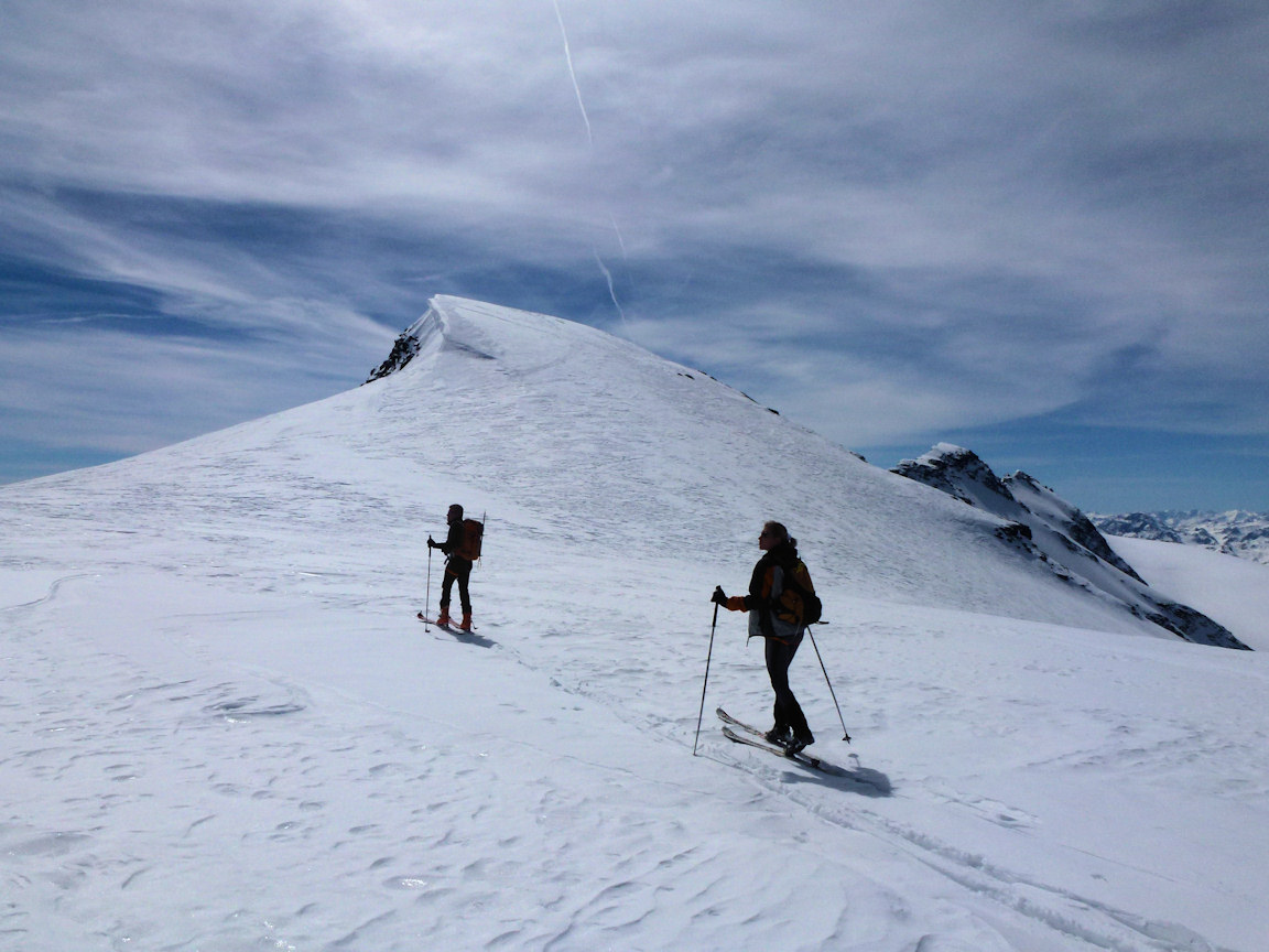 #18 Dôme de l Dôme de l'Arpont (3599 m) : Une montée finale en pente douce.