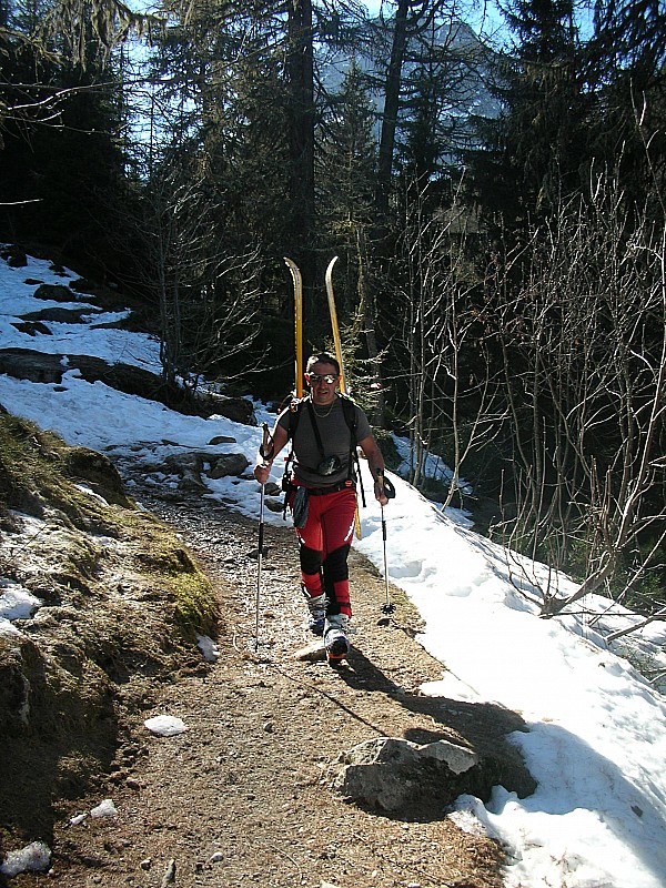 #10 Crochues Bérard : Gégé au portage jusqu Crochues Bérard : Gégé au portage jusqu' au Buet