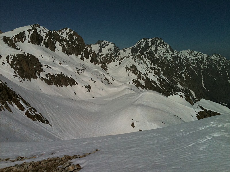 #10 Vue de Fremamorte : les lacs au dessous du col Valasco. Vue de Fremamorte : les lacs au dessous du col Valasco.