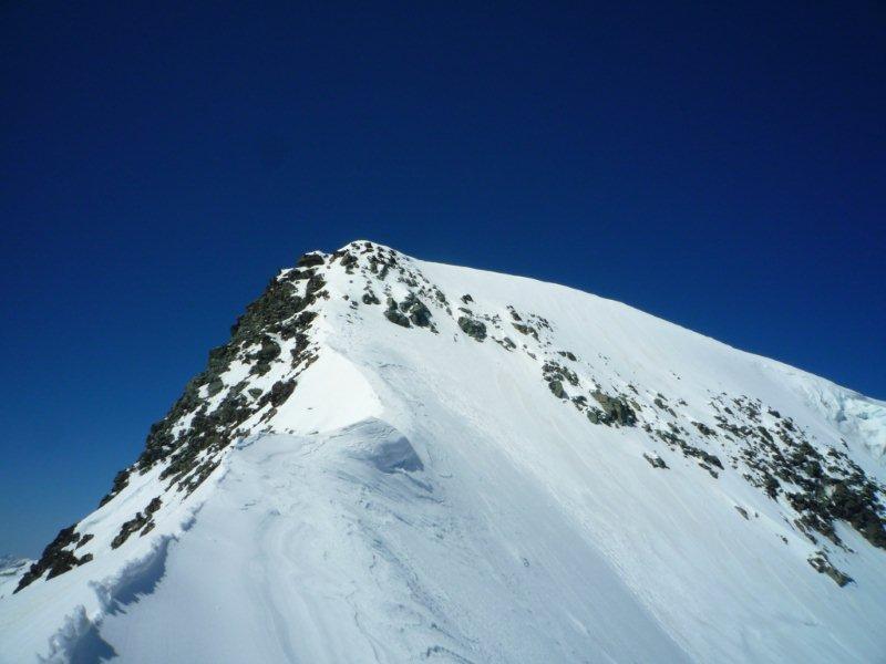 #4 Dome de la Sache : le Dome c Dome de la Sache : le Dome c'est par là bas.