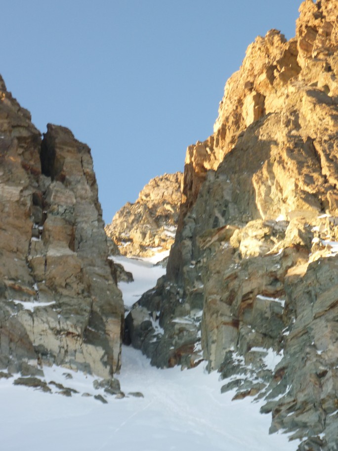 #4 Perotti : De visu du bas, 1/3 du Coolidge encore en glace Perotti : De visu du bas, 1/3 du Coolidge encore en glace