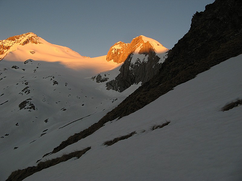 #13 Ebfin le soleil sur le glacier : Enfin le soleil brille sur le glacier d Ebfin le soleil sur le glacier : Enfin le soleil brille sur le glacier d'Ossoue