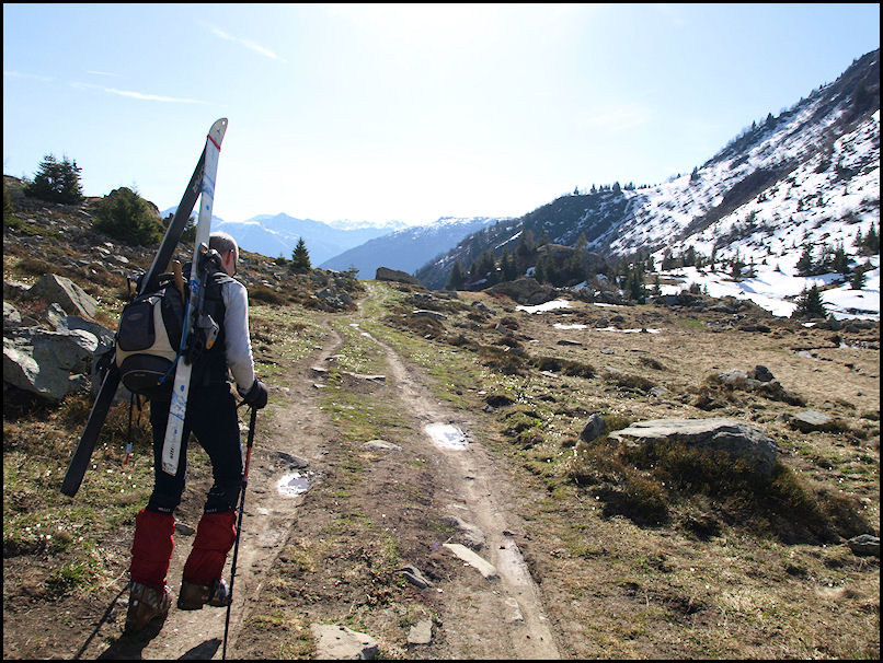 #5 la combe du merlet : à 1700m... état des lieux le 10 avril!!! la combe du merlet : à 1700m... état des lieux le 10 avril!!!
