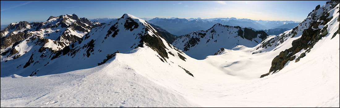 #4 depuis la brèche : la descente s depuis la brèche : la descente s'annonce excellente. Elle le fut.