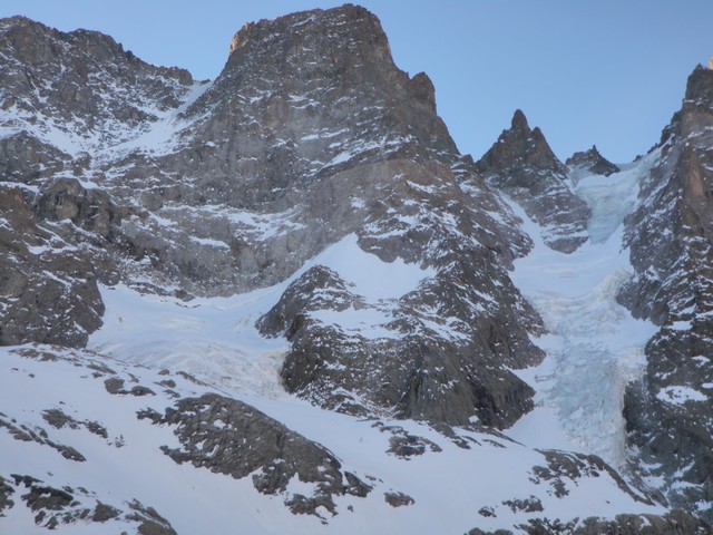 #1 Col de Coste Rouge : Aiguille du Pelvoux Col de Coste Rouge : Aiguille du Pelvoux