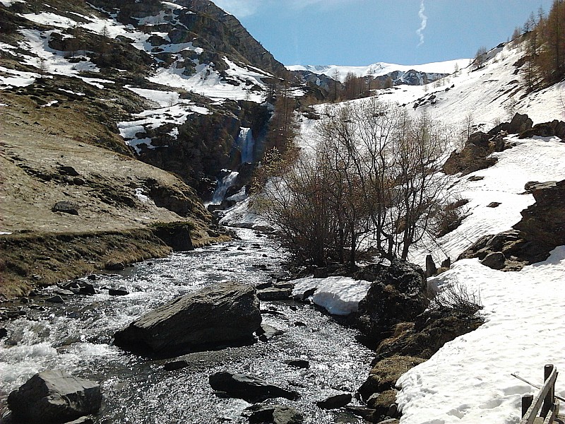 #4 mourre froid : 12h déchaussage sous le saut du Laire à la passerelle de la chapelle de la Saulce mourre froid : 12h déchaussage sous le saut du Laire à la passerelle de la chapelle de la Saulce