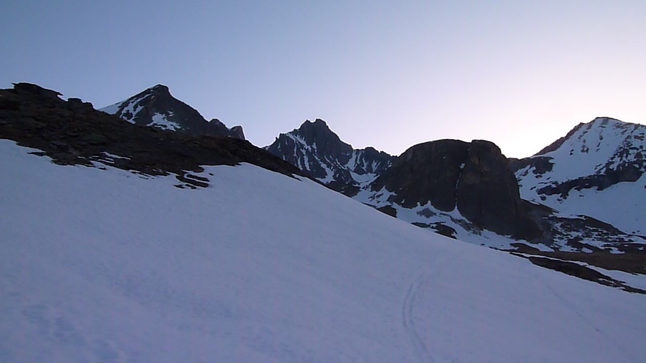 #1 Vers la Brêche de la Loza : En direction de la brêche de la Loza Vers la Brêche de la Loza : En direction de la brêche de la Loza