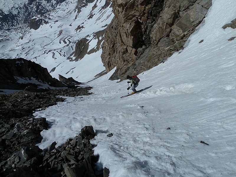 #4 Brêche de la Loza : Descente du couloir juste revenu Brêche de la Loza : Descente du couloir juste revenu