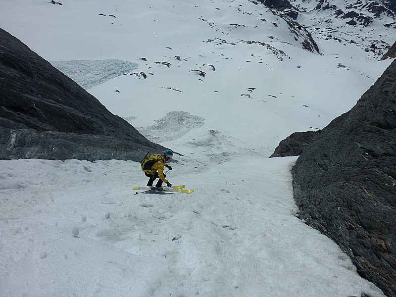 #16 Descente : Sortie du couloir. Ça se rétrécit! Descente : Sortie du couloir. Ça se rétrécit!