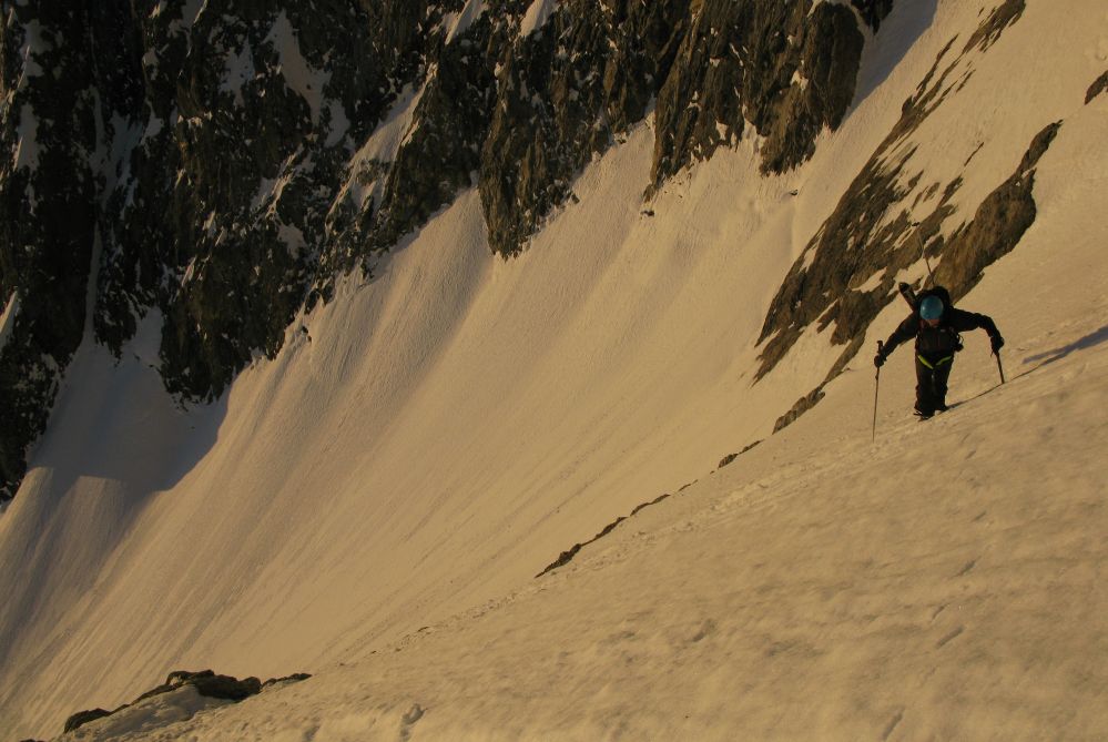 Le vide se creuse : heureusement que la neige est bonne