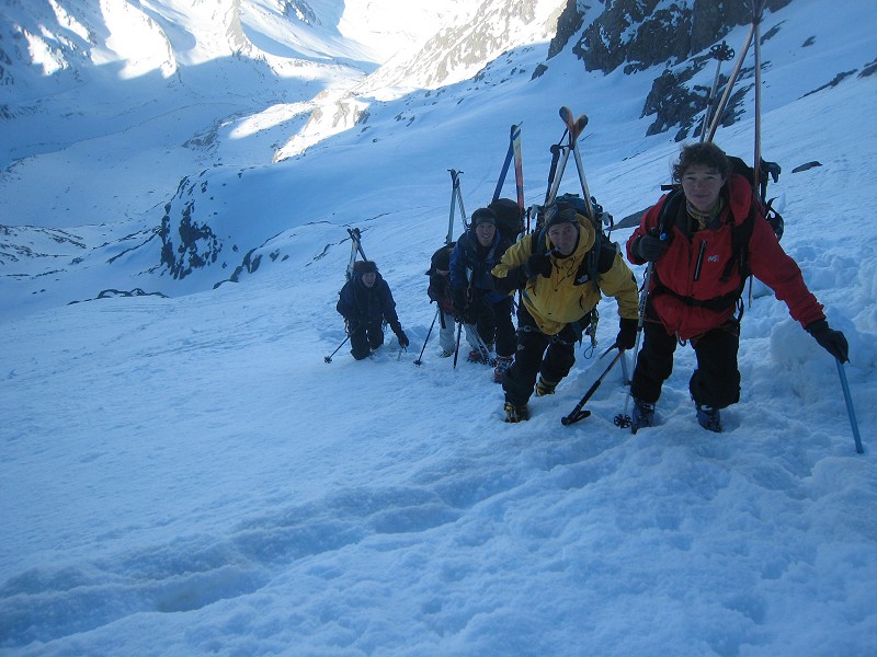 La fine équipe : dans la montée au plateau du couloir