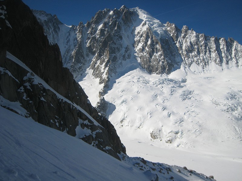 #47 Verte : En montant au Col du Chardonnet, face à la Verte Verte : En montant au Col du Chardonnet, face à la Verte