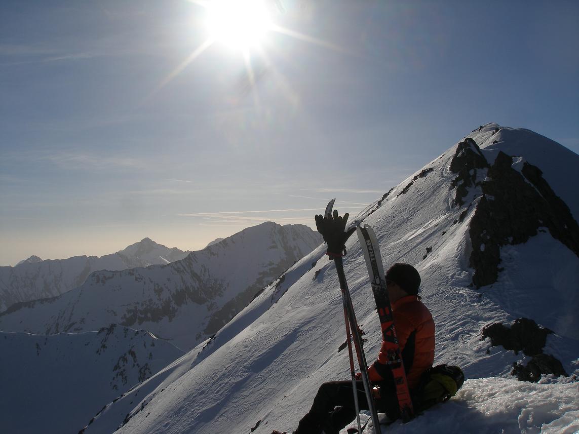 #2 un peu sous le sommet : on profite du paysage avant de déscendre! un peu sous le sommet : on profite du paysage avant de déscendre!