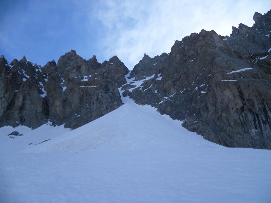 #4 De loin, il était pas si mal : En tous cas le cadre est magnifique, une fois passé le coupe-gorge De loin, il était pas si mal : En tous cas le cadre est magnifique, une fois passé le coupe-gorge