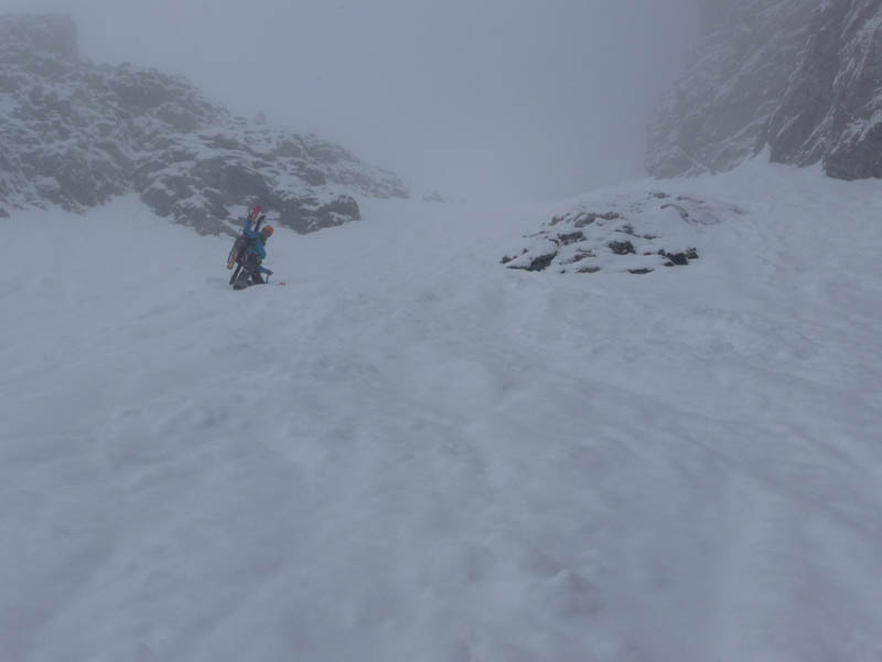 #3 Remontée du couloir : La neige porte bien! Remontée du couloir : La neige porte bien!