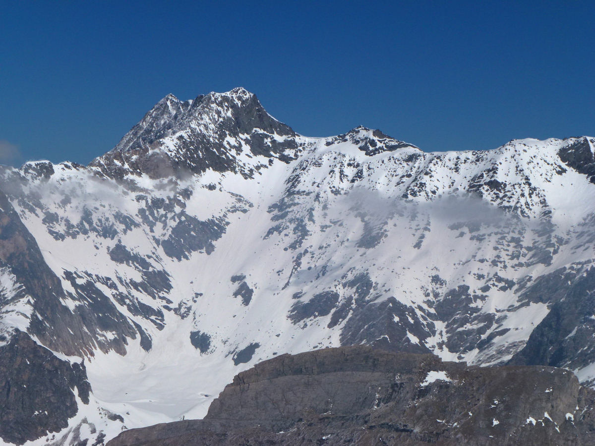 #14 En face,le couloir des Volnets : Superbe vu d En face,le couloir des Volnets : Superbe vu d'ici. C'était il y a 8 jours.