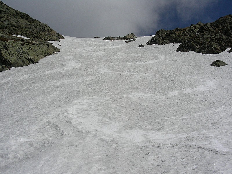 #10 Descente : Bon ski sur le haut Descente : Bon ski sur le haut