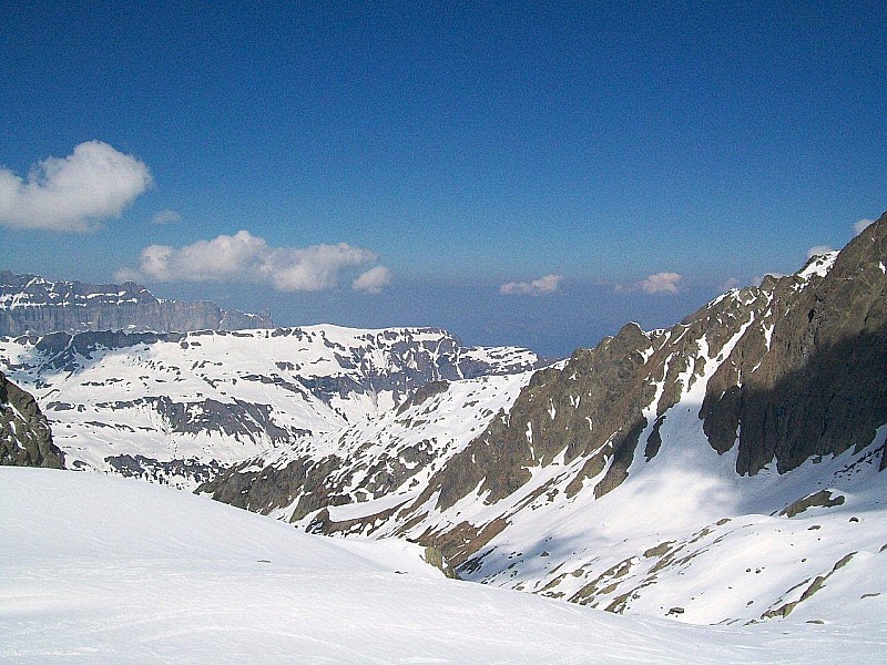 #3 Passage du col des A. Crochues : Pas super le ski derrière ! Passage du col des A. Crochues : Pas super le ski derrière !